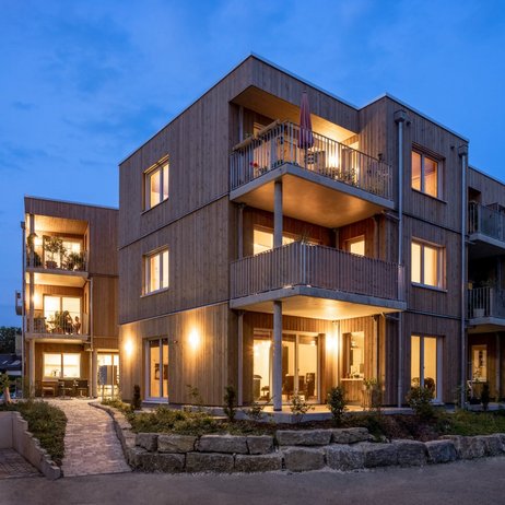 ew by night ew by night